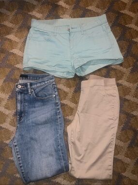 Uniqlo 4 piece bundle for women